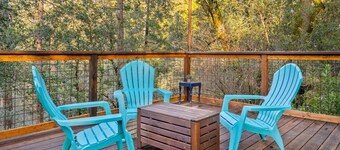 Yosemite Stars * Hot Tub*2 Decks*Creek view*Arcade