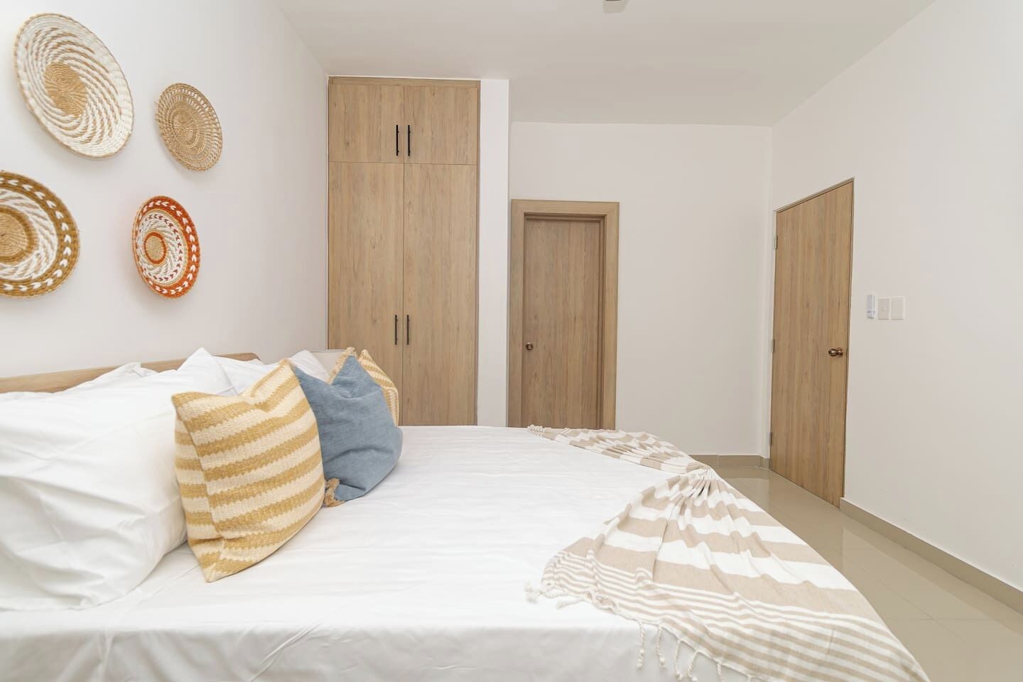 1 bedroom, desk, iron/ironing board, travel crib