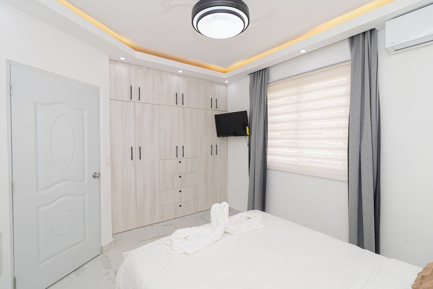 1 bedroom, desk, iron/ironing board, travel crib