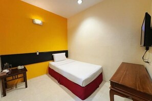 Room - Grand Far East Hotel (Masai)