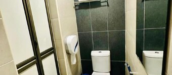 Grand Far East Hotel