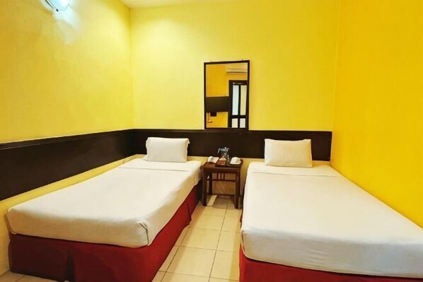 Room - Grand Far East Hotel (Masai)