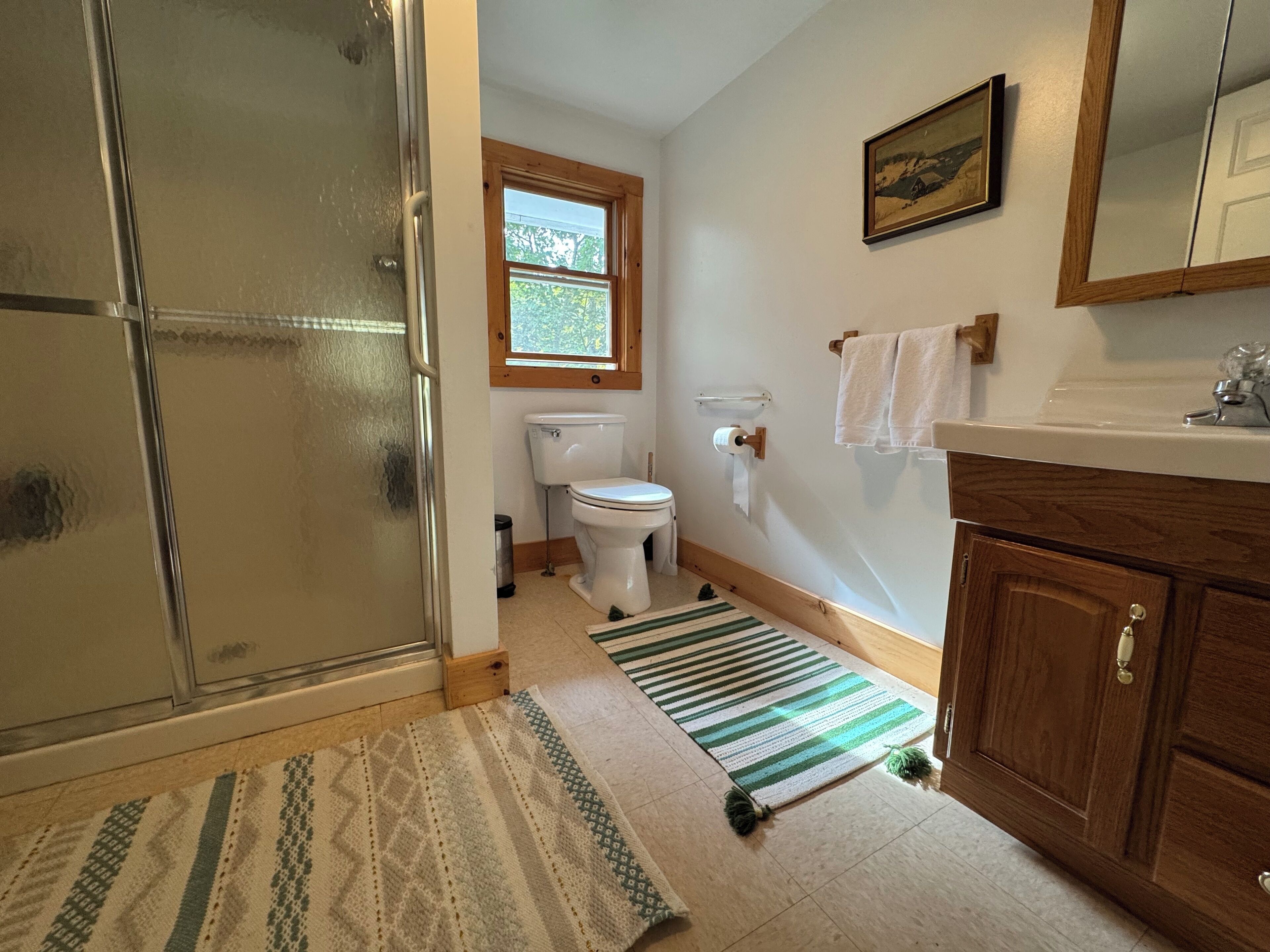 Doccia, asciugacapelli, asciugamani, sapone