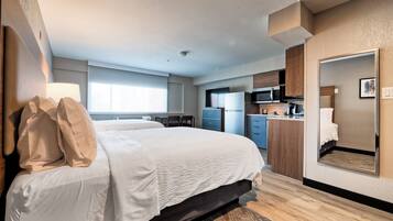 In-room safe, desk, laptop workspace, blackout drapes