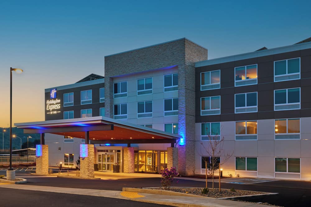 Holiday Inn Express And Suites Roseburg North By Ihg