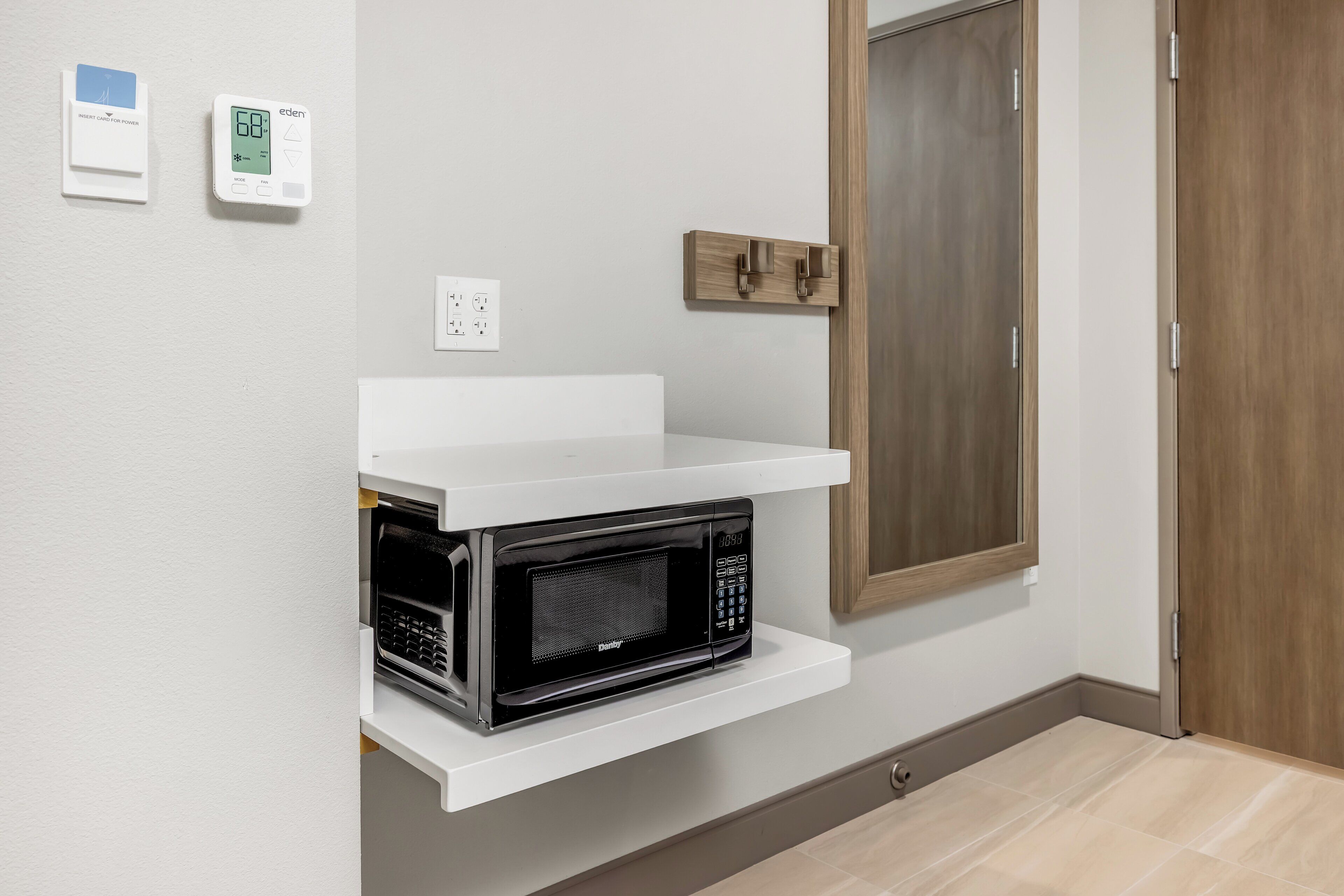 Suite, 2 Tempat Tidur Queen, bathtub difabel, Bebas Asap Rokok (Communications & Mobility)