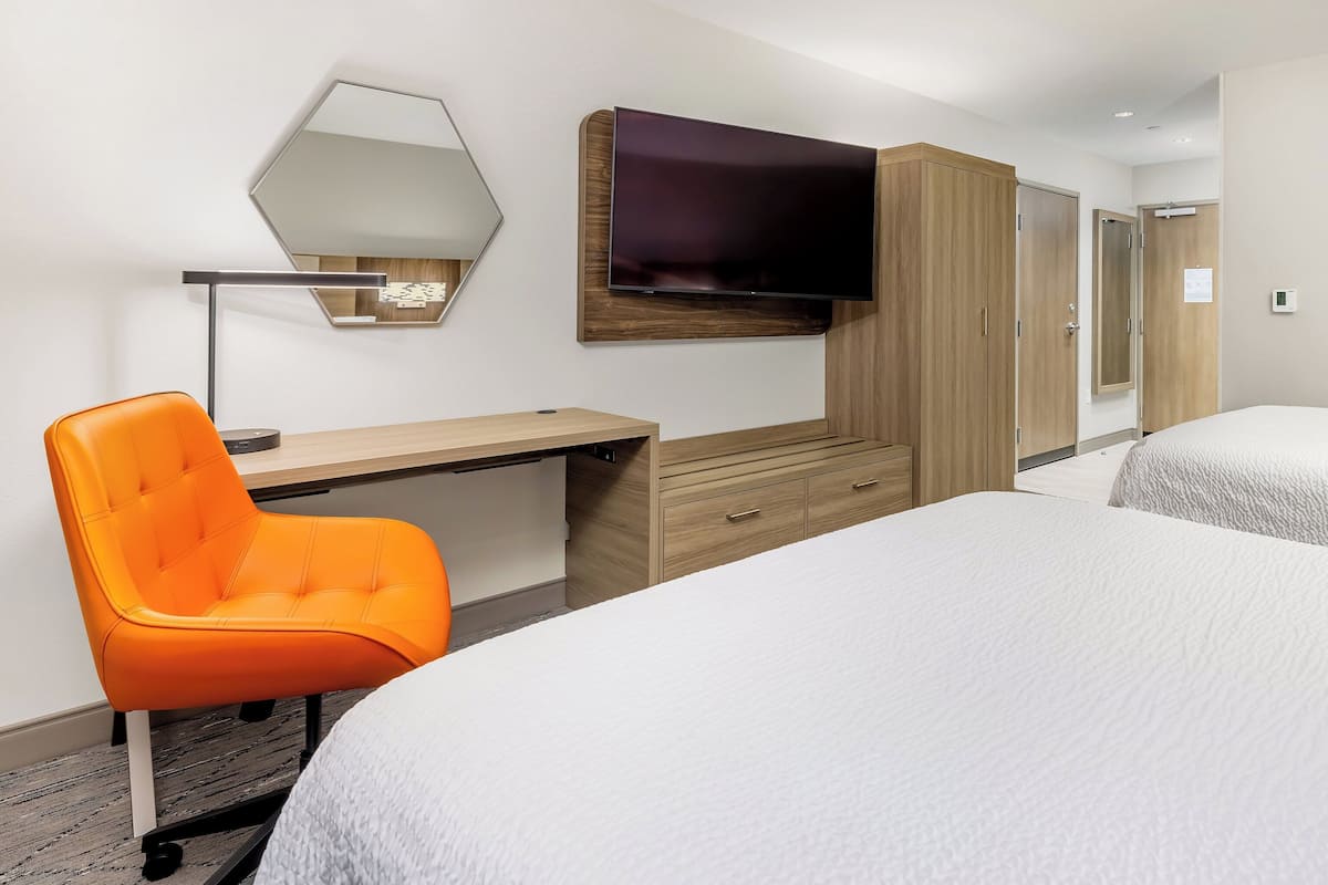 Kamar Standar, 2 Tempat Tidur Queen (Walk-In Shower)