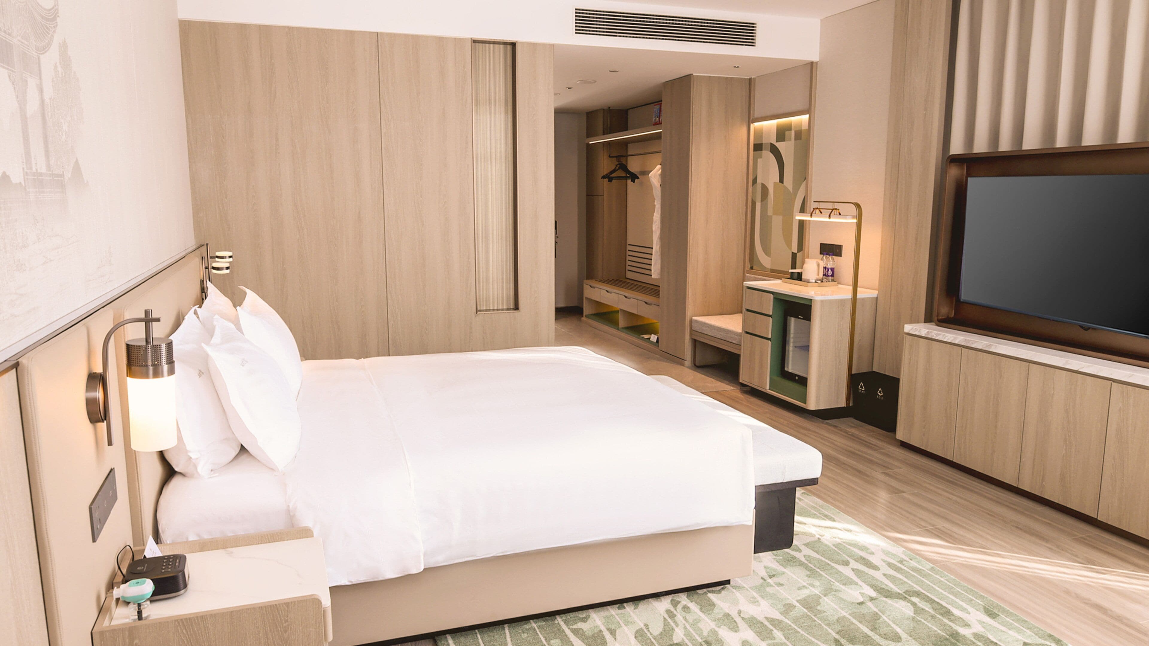 Premium Room | Egyptian cotton sheets, premium bedding, down comforters