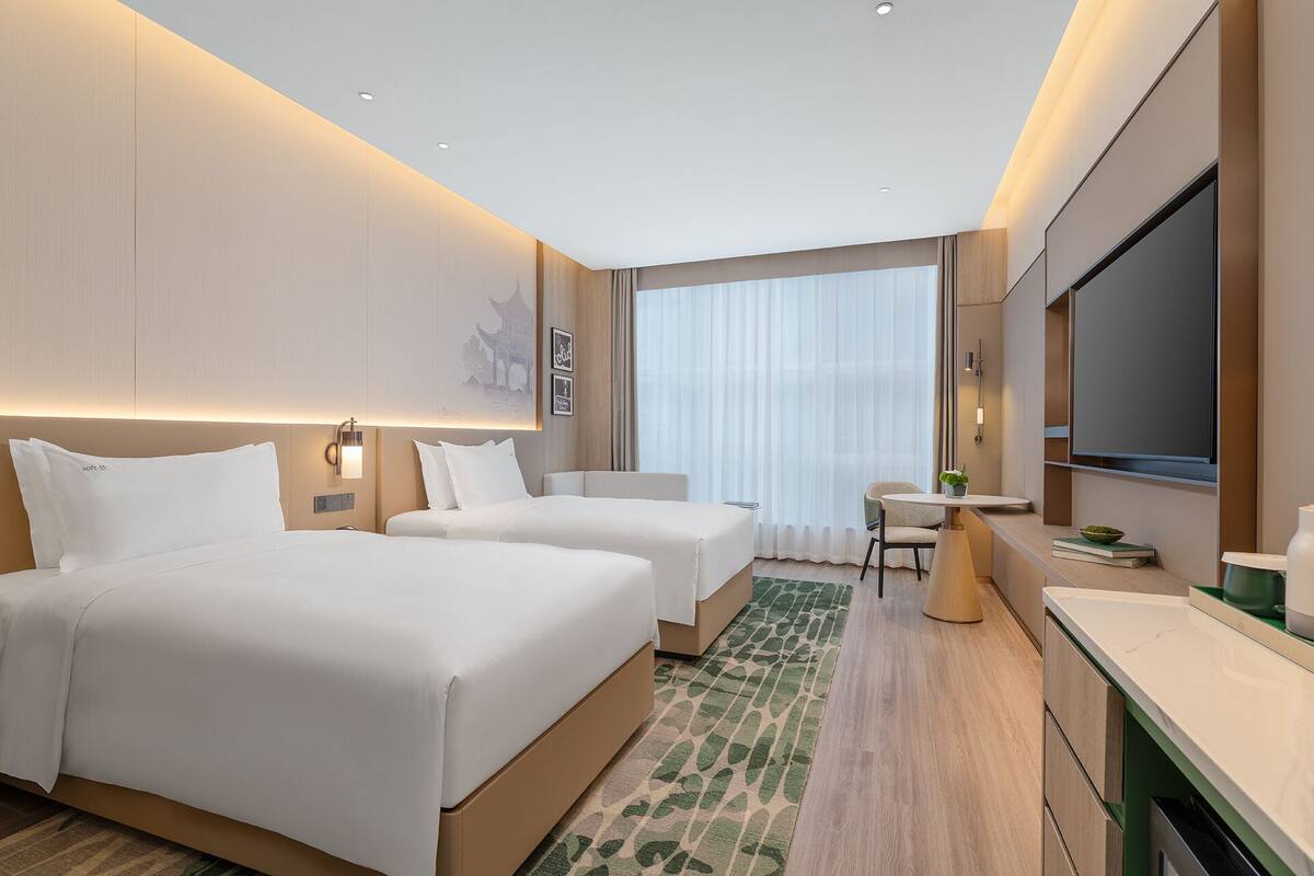 Kamar Premium, 2 Tempat Tidur Double | Seprai katun Mesir, seprai premium, selimut bulu angsa, dan busa memori