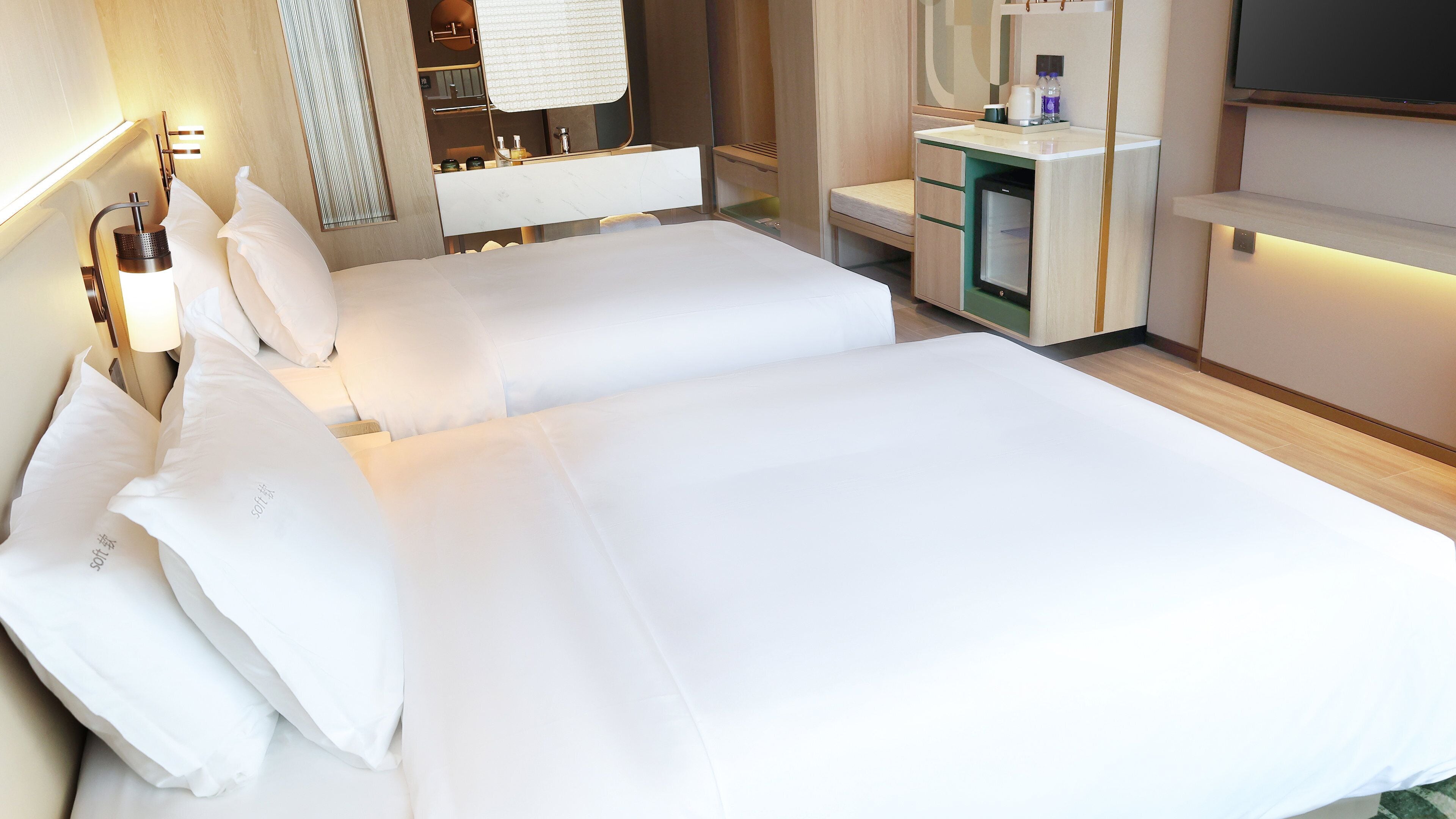 Standard Room | Egyptian cotton sheets, premium bedding, down duvets, memory-foam beds