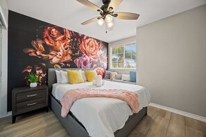 4 bedrooms, desk, iron/ironing board, travel crib