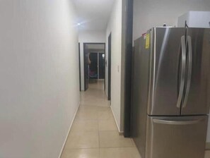 Interior - Private and modern pool sleeps 6 with parking (Mérida)