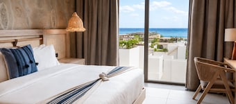 Hotel Indigo Playa Del Carmen by IHG