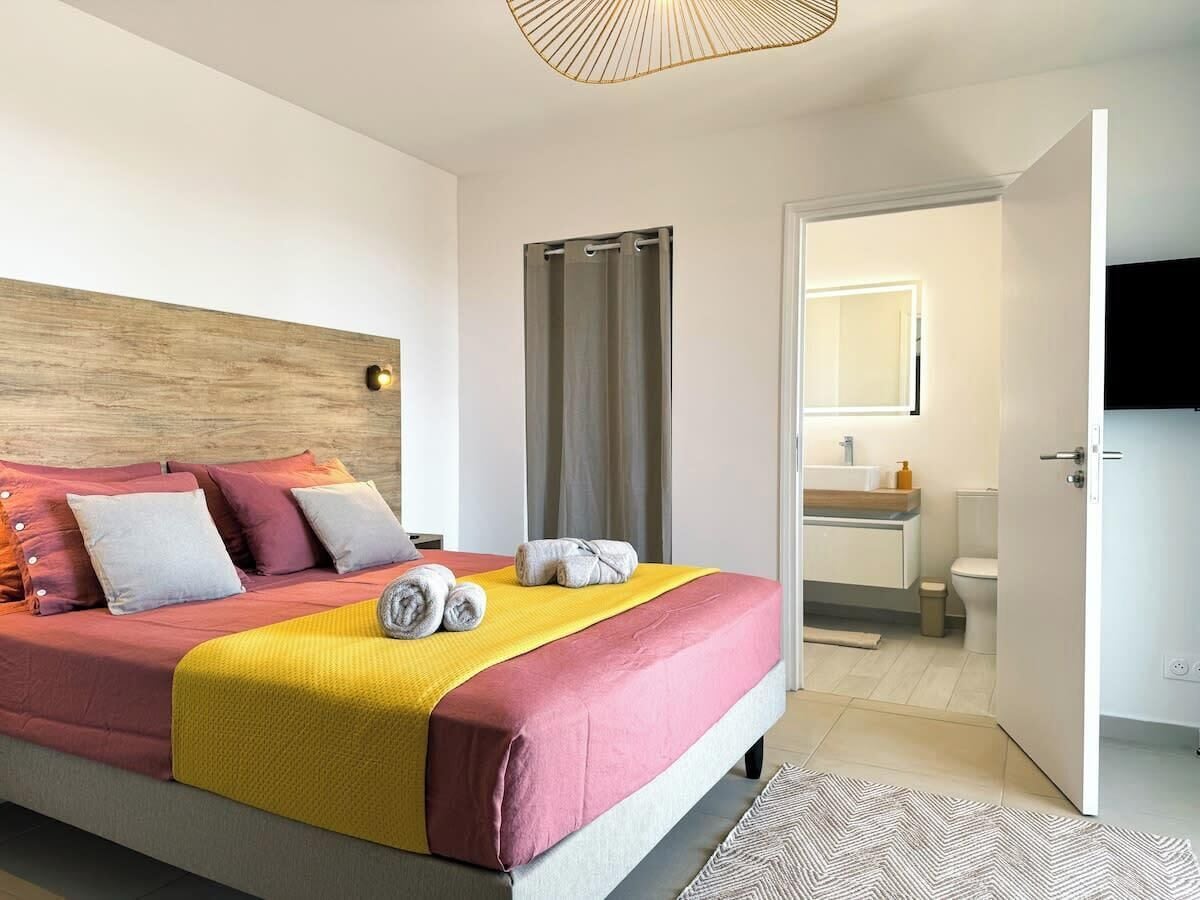 1 habitación, wifi y ropa de cama 