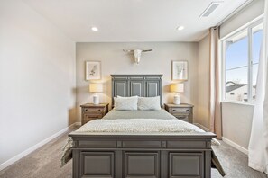 Strykejern/-brett, wi-fi og sengetøy