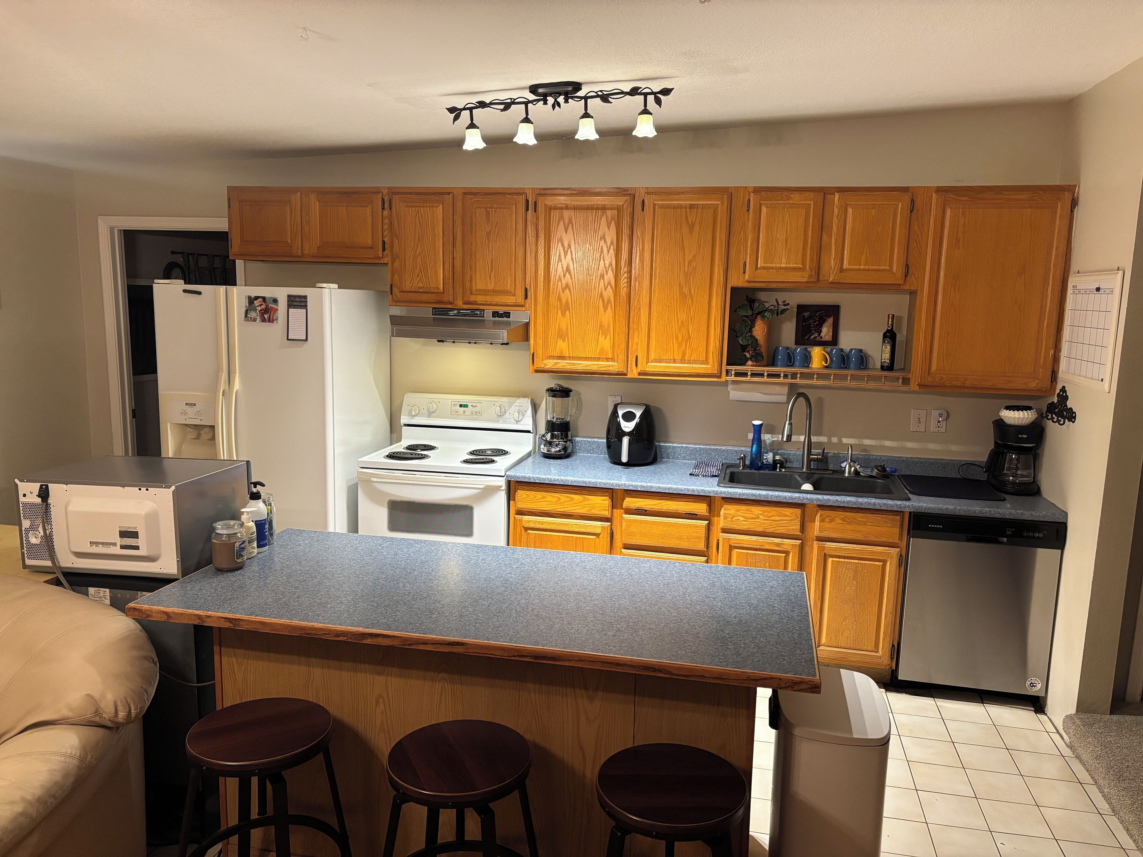 Microwave, oven, stovetop, dishwasher