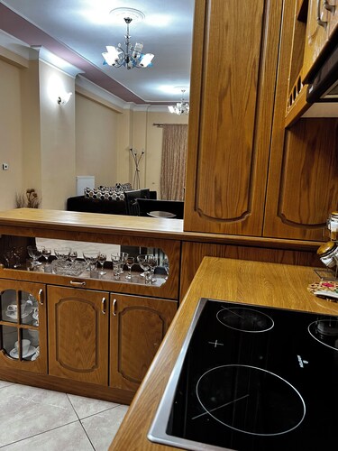 Enjoyable 3-bedroom apartment 120m square in charming Gjirokastër in the Center