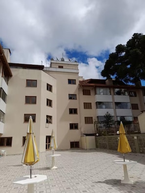 Apartamento clásico, lanai, vistas al patio | Terraza o patio