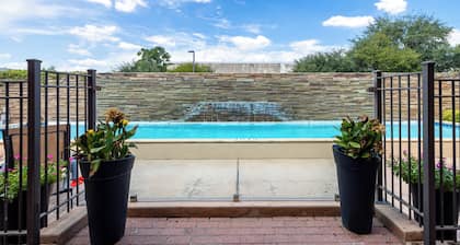 Stunning Southtown Condo