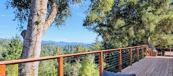 Redwood Haven: Your Santa Cruz Mountains Gateway