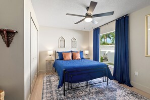 Room - Spacious 4-bedroom house in pleasant Palm Coast with AC (Palm Coast)