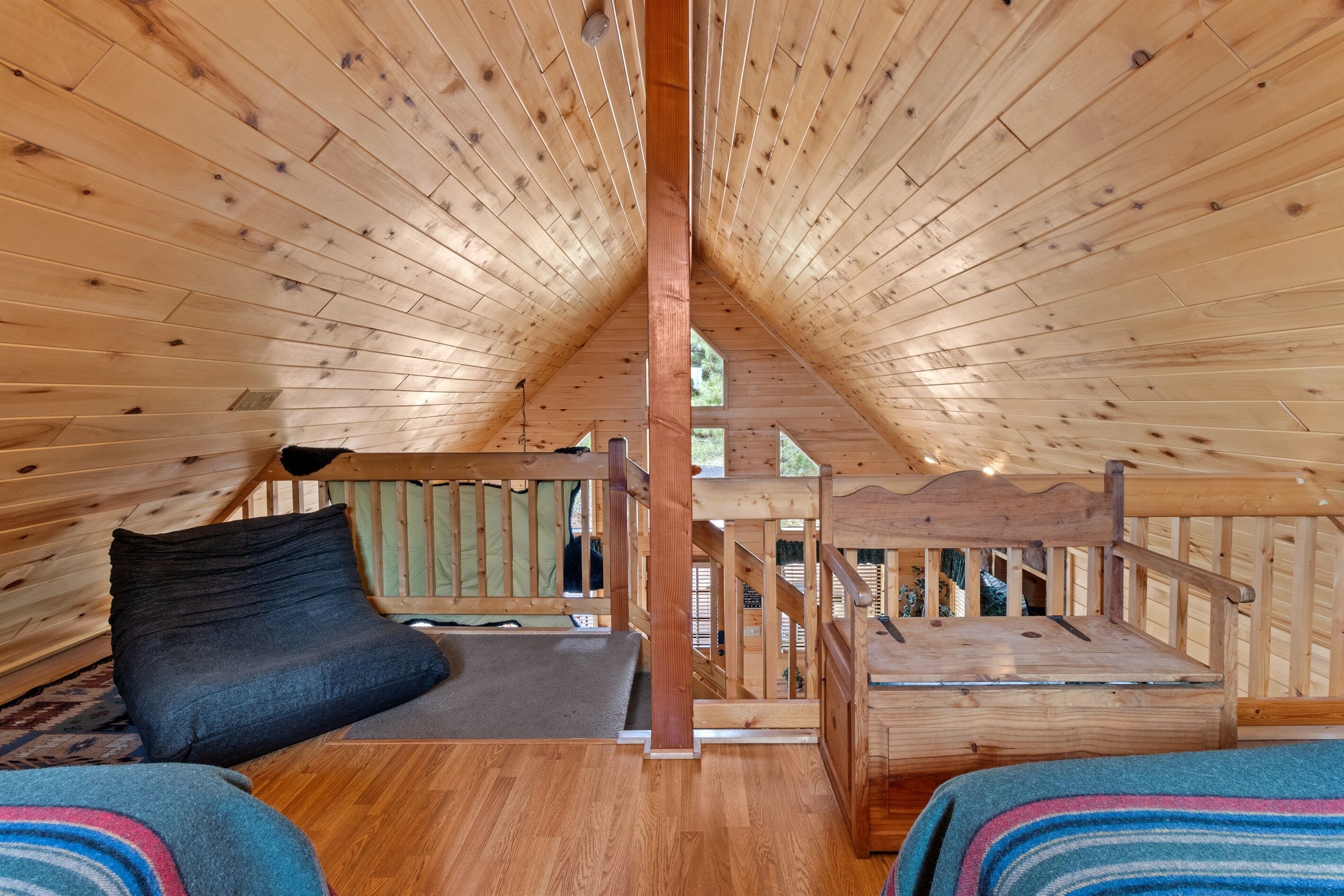 2 soverom, wi-fi (inkludert) og sengetøy