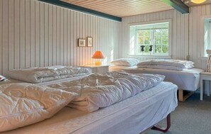 2 bedrooms, free WiFi