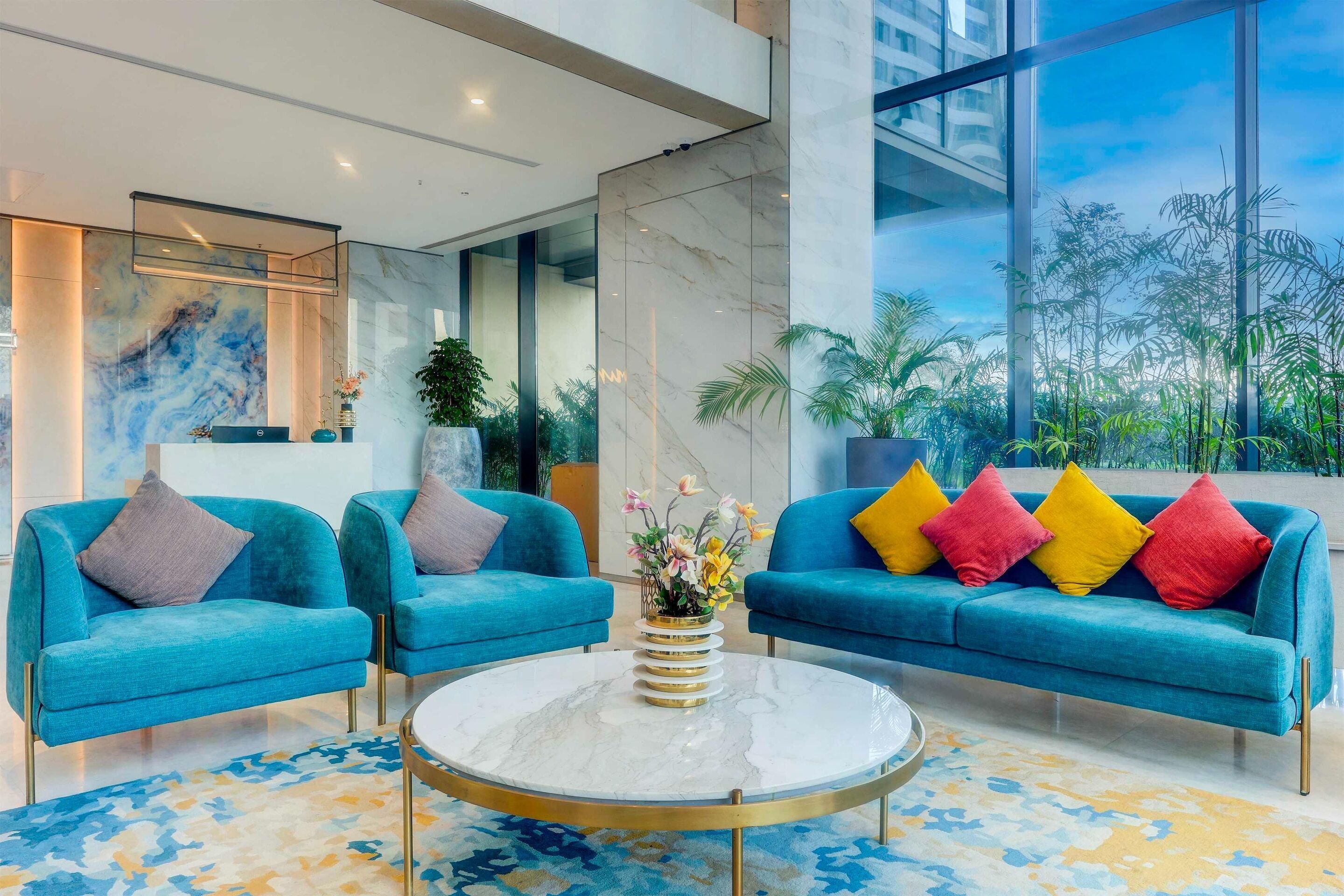 House | Lobby