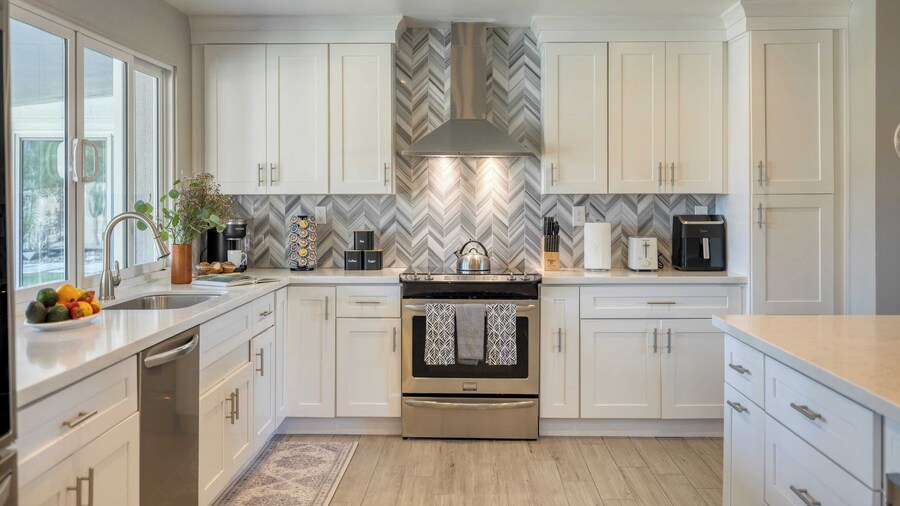 Near Camelback Mtn, Old Town, Trails, Golf + Spas w/ Pool, Hot Tub Camelback Casa by Avantstay