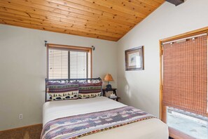 Rumah (Multiple Bedrooms) | Interior