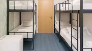 Dobbeltrom (Six-Bed Room) | 7 soverom