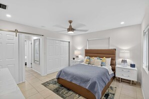 2 bedrooms, individually decorated, individually furnished, bed sheets