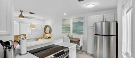 Apartment, Mehrere Betten, Terrasse, Poolblick (Victoria Park's #2) | Eigene Küche