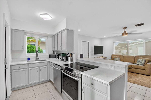 Apartment, Multiple Beds, Patio, Pool View (Victoria Park's #2) | Private kitchen | Coffee/tea maker