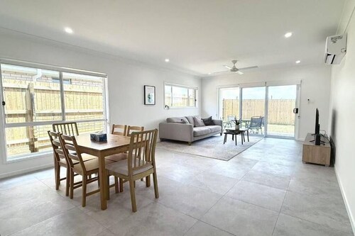 Home Blanc - Brand New, Peaceful & Well Equipped