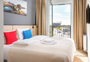 1 bedroom, iron/ironing board, WiFi, bed sheets - National Stadium Superior Apartment (Warszawa)