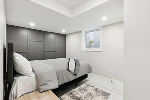 Bügeleisen/Bügelbrett, WLAN, Bettwäsche