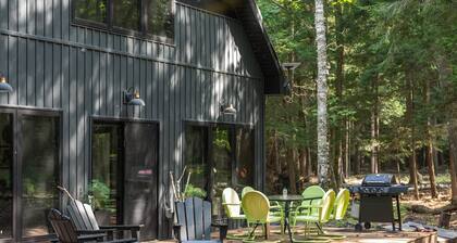 Isla Fern – Modern Cabin Retreat at Sleeping Bear Dunes