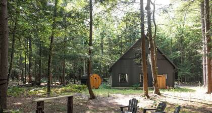 Isla Fern â Modern Cabin Retreat at Sleeping Bear Dunes