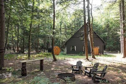 Isla Fern – Modern Cabin Retreat at Sleeping Bear Dunes