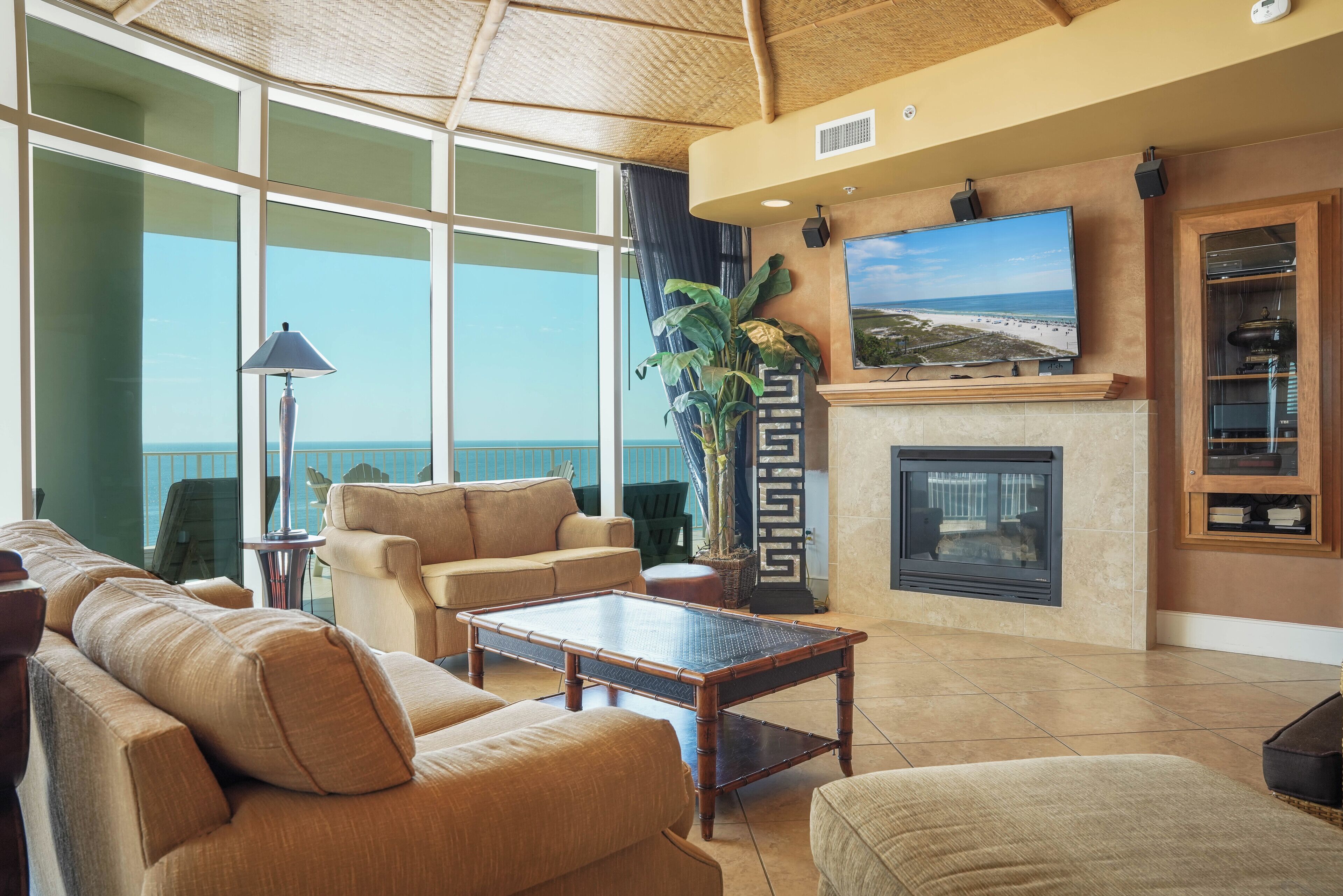 تلفزيون ذكي، مشغل دي في دي