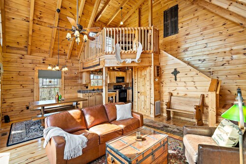 New! Welcome to Mountain Vista – Your Scenic Escape in Bostic, NC