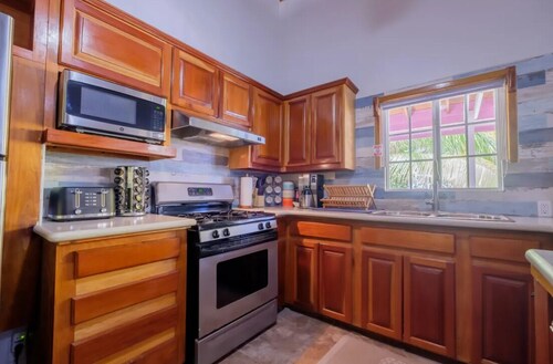 Ariel's Lair: Whimsical Beachfront 1BR Casita in Ambergris Caye