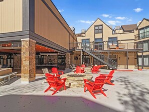 Terrace/patio - Carriage House 101 | Kitchenette | Near Dining & Shopping | Hot Tub | Pool (Park City)