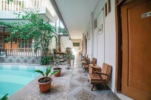 Unclassified image, 3 of 11, button - Blok O International Guest House by MHM (Banguntapan)