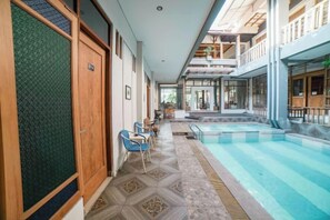 Unclassified image, 4 of 11, button - Blok O International Guest House by MHM (Banguntapan)