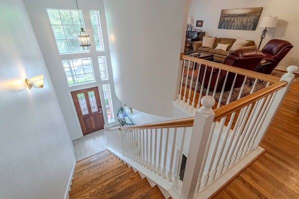 Interior - Cozy Townhouse near Midtown (Houston)