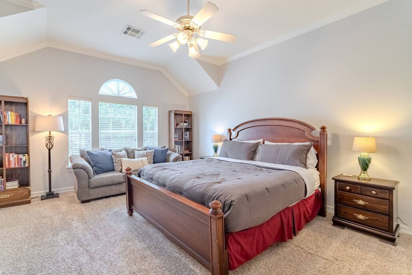 3 bedrooms, WiFi, bed sheets