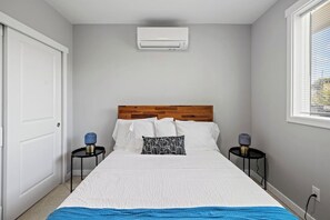4 bedrooms, WiFi, bed sheets