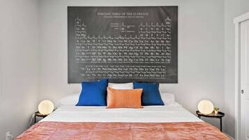 4 bedrooms, WiFi, bed sheets